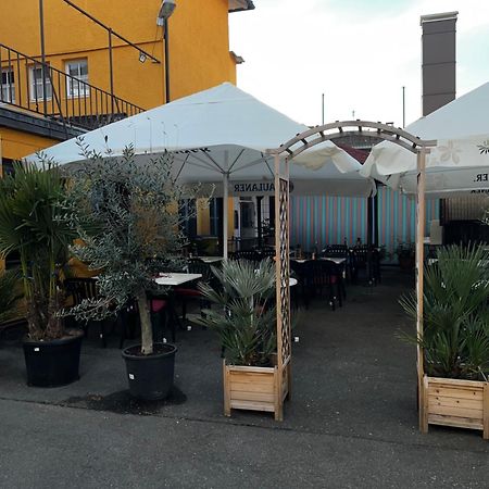 Gasthof Stern Asteri Frickenhausen  外观 照片